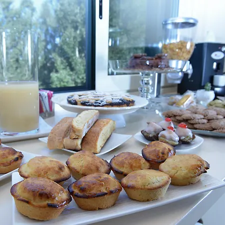 Tenuta Monaci La Murra Bed & Breakfast Carmiano (Apulia)