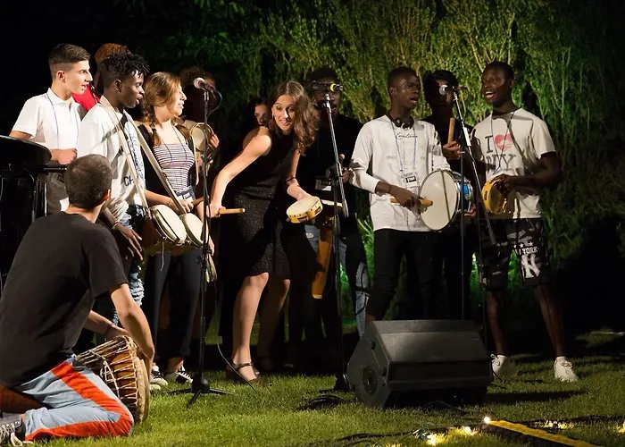 Tenuta Monaci La Murra Frühstückspension 4*