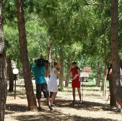 Tenuta Monaci La Murra 4* Carmiano (Apulia)