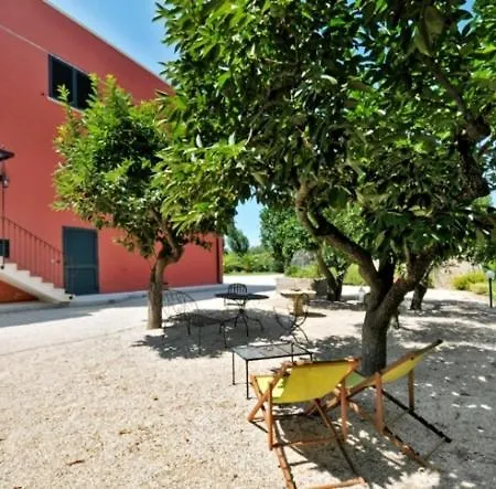 Tenuta Monaci La Murra Panzió Carmiano