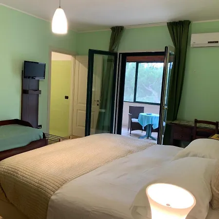 Tenuta Monaci La Murra Panzió