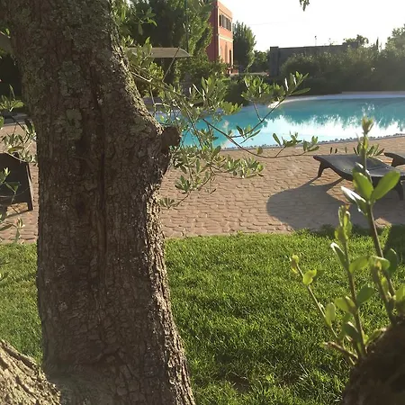 Tenuta Monaci La Murra Alojamento de Acomodação e Pequeno-almoço *