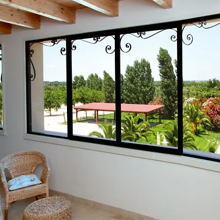 Tenuta Monaci La Murra Panzió *