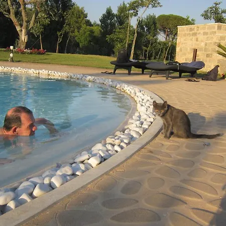 Tenuta Monaci La Murra *
