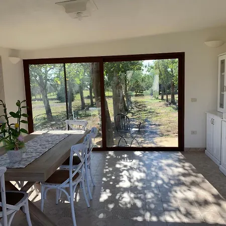 Tenuta Monaci La Murra Carmiano (Apulia)