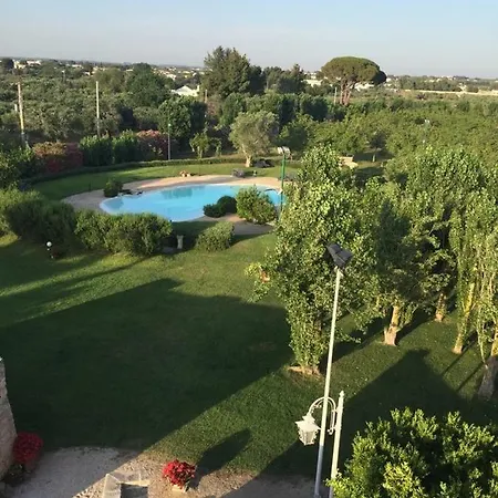 Tenuta Monaci La Murra Carmiano (Apulia)